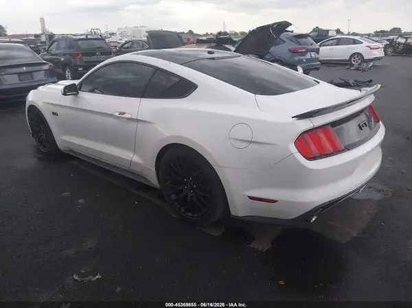 2016 FORD MUSTANG IAAI lot 45369855 auction photo 3