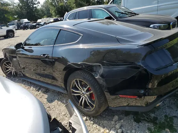 1FA6P8CF6H5327561 2017 FORD MUSTANG - Image 2