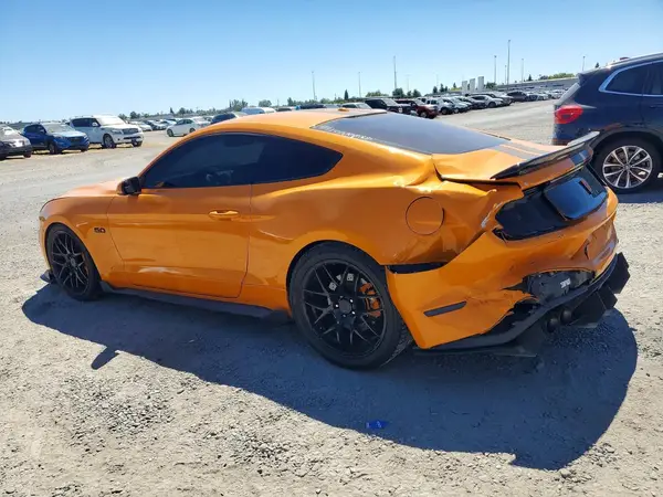 1FA6P8CF6J5108945 2018 FORD MUSTANG - Image 2