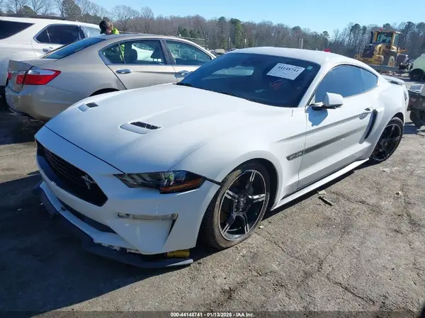 1FA6P8CF6K5102032 2019 FORD MUSTANG - Image 2