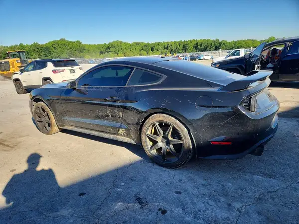 1FA6P8CF6K5157161 2019 FORD MUSTANG - Image 2