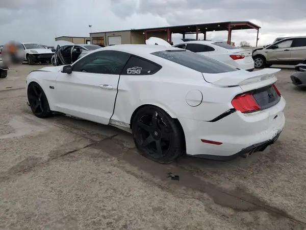 1FA6P8CF6K5174798 2019 FORD MUSTANG - Image 2