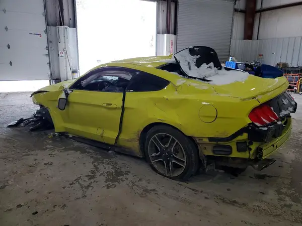 1FA6P8CF6M5143862 2021 FORD MUSTANG - Image 2