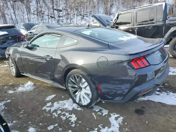 1FA6P8CF6R5401465 2024 FORD MUSTANG - Image 2