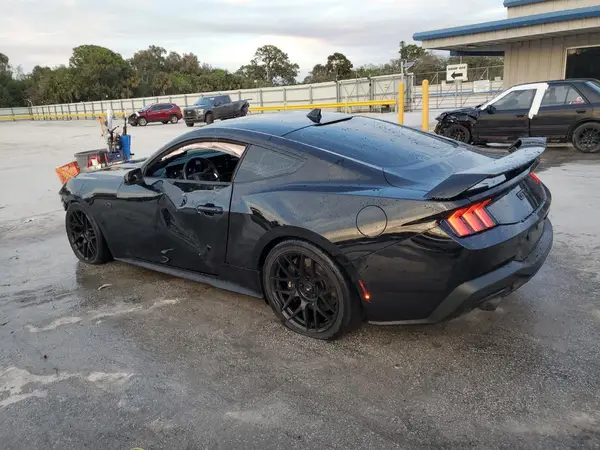 1FA6P8CF6R5404804 2024 FORD MUSTANG - Image 2