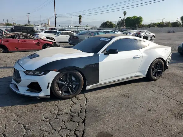 1FA6P8CF6R5409470 2024 FORD MUSTANG - Image 1