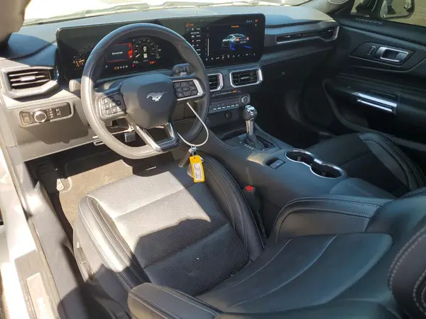 1FA6P8CF6R5410943 2024 FORD MUSTANG - Image 8