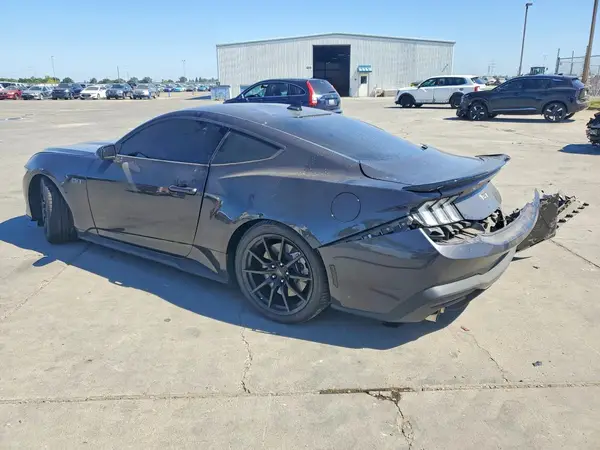 1FA6P8CF6R5412904 2024 FORD MUSTANG - Image 2