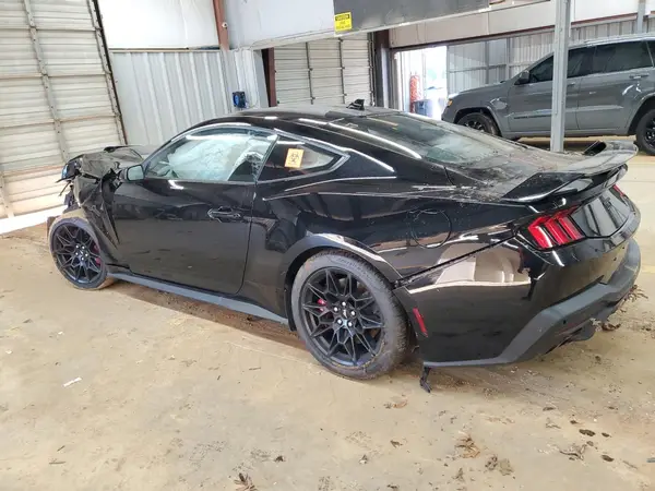 1FA6P8CF6R5415690 2024 FORD MUSTANG - Image 2