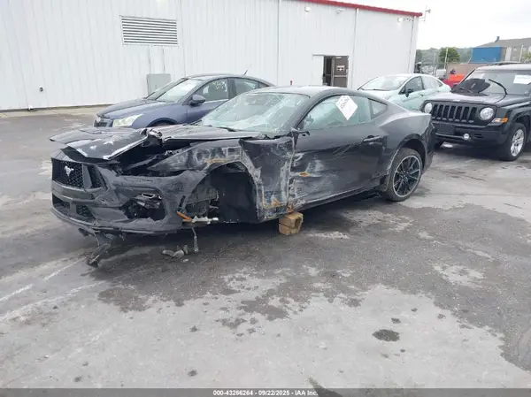 1FA6P8CF6R5416404 2024 FORD MUSTANG - Image 2