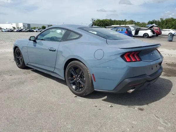 1FA6P8CF6R5435504 2024 FORD MUSTANG - Image 2