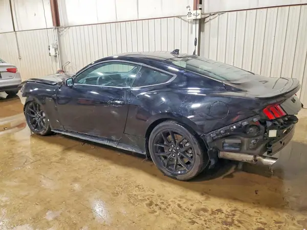 1FA6P8CF6S5404470 2025 FORD MUSTANG - Image 2
