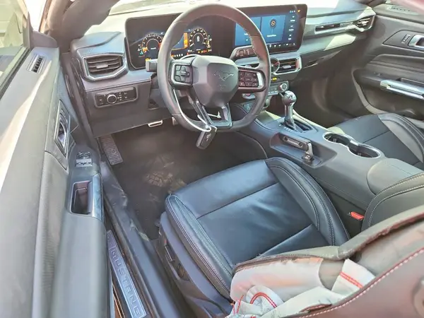1FA6P8CF6S5415808 2025 FORD MUSTANG - Image 8