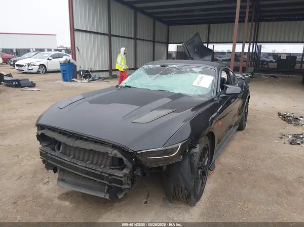 1FA6P8CF7H5267094 2017 FORD MUSTANG - Image 2