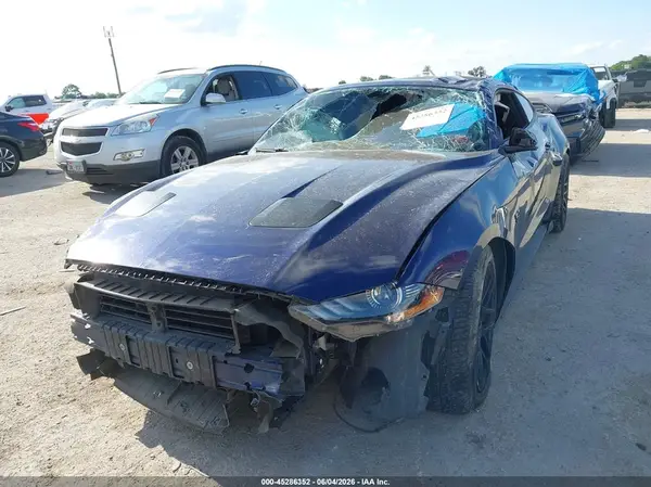 1FA6P8CF7J5110834 2018 FORD MUSTANG - Image 2