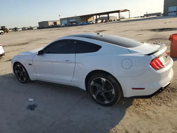 1FA6P8CF7J5171262 2018 FORD MUSTANG - Image 2