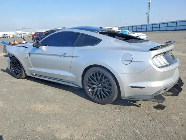1FA6P8CF7J5180740 2018 FORD MUSTANG - Image 2