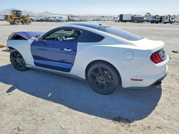 1FA6P8CF7J5181158 2018 FORD MUSTANG - Image 2