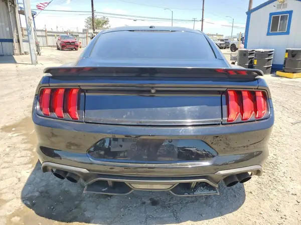 2019 FORD MUSTANG auction photo 6