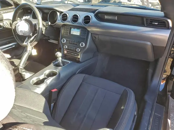 1FA6P8CF7M5126827 2021 FORD MUSTANG - Image 8