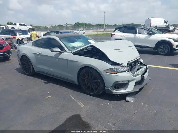 1FA6P8CF7M5128125 2021 FORD MUSTANG - Image 1