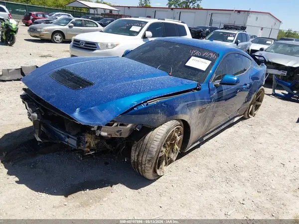 1FA6P8CF7R5401653 2024 FORD MUSTANG - Image 2