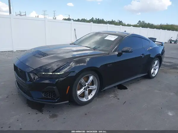1FA6P8CF7R5435916 2024 FORD MUSTANG - Image 2
