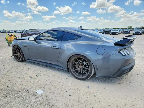 1FA6P8CF7S5417728 2025 FORD MUSTANG - Image 2