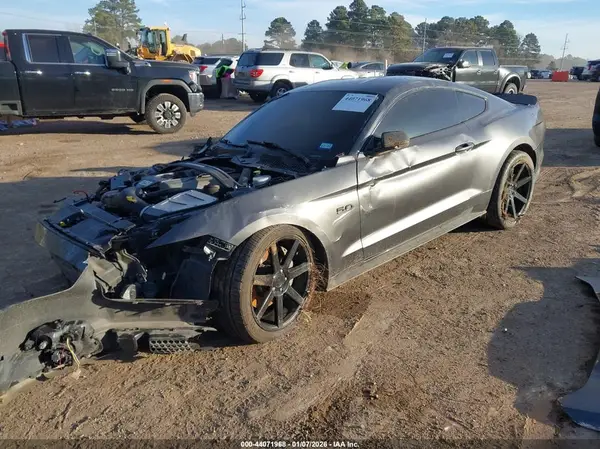 1FA6P8CF8G5215567 2016 FORD MUSTANG - Image 2