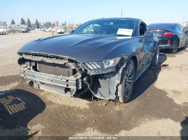 1FA6P8CF8G5231056 2016 FORD MUSTANG - Image 2