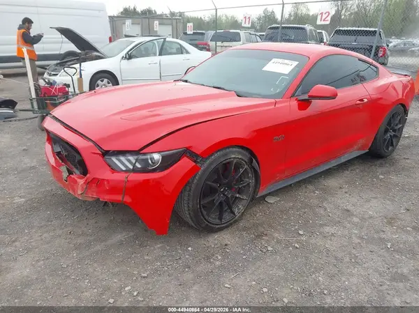 1FA6P8CF8G5240405 2016 FORD MUSTANG - Image 2