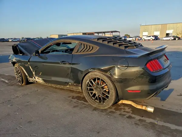 1FA6P8CF8G5246320 2016 FORD MUSTANG - Image 2