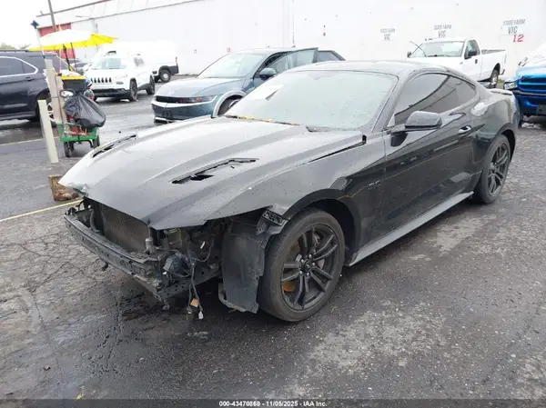 1FA6P8CF8G5256829 2016 FORD MUSTANG - Image 2