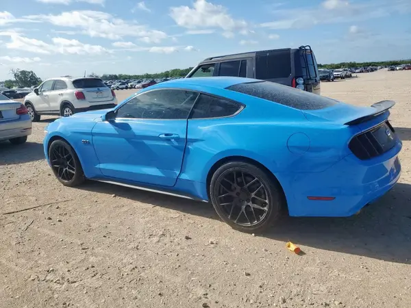1FA6P8CF8H5210001 2017 FORD MUSTANG - Image 2