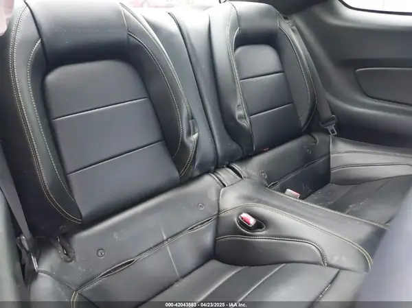 1FA6P8CF8H5210452 2017 FORD MUSTANG - Image 8