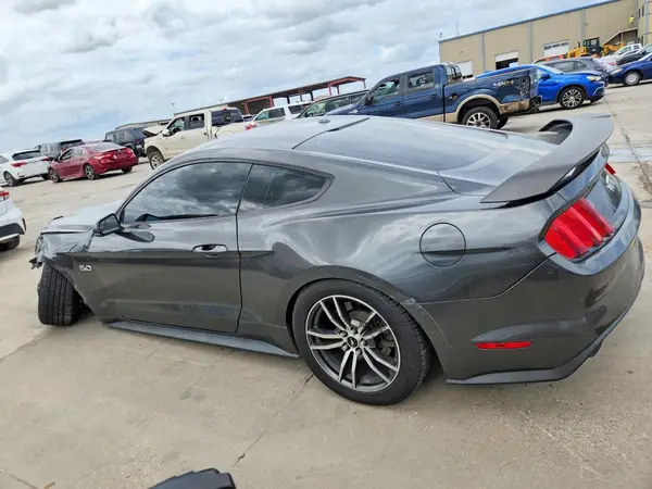 1FA6P8CF8H5223623 2017 FORD MUSTANG - Image 2