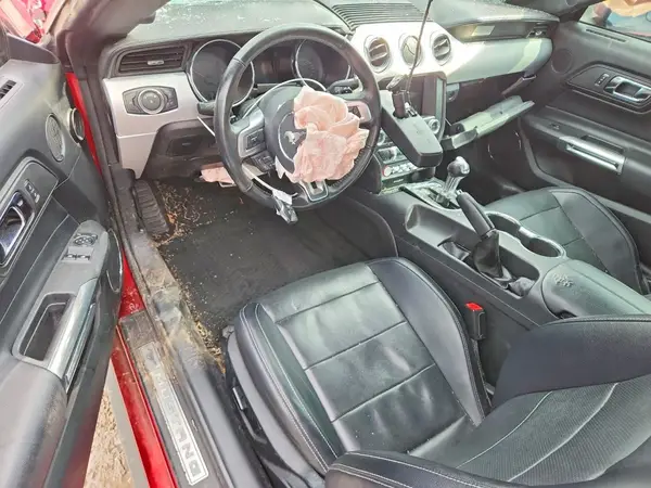 1FA6P8CF8H5239255 2017 FORD MUSTANG - Image 8