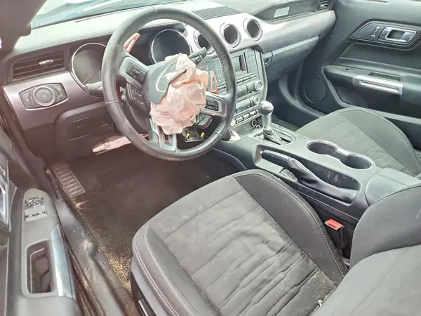 1FA6P8CF8H5256718 2017 FORD MUSTANG - Image 8