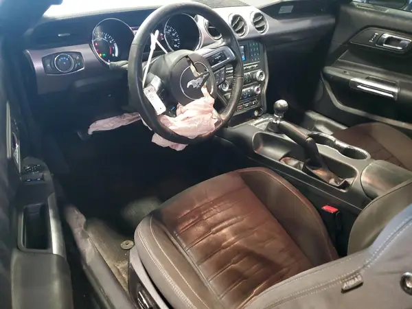 1FA6P8CF8H5262745 2017 FORD MUSTANG - Image 8
