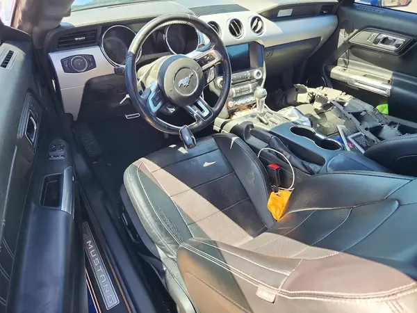 1FA6P8CF8H5266553 2017 FORD MUSTANG - Image 8