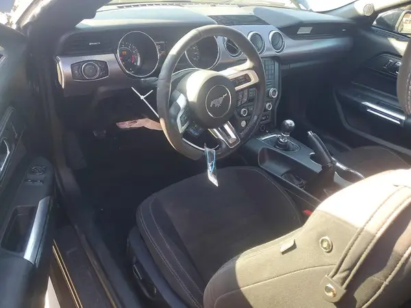 1FA6P8CF8H5272322 2017 FORD MUSTANG - Image 8