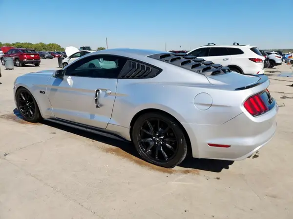 1FA6P8CF8H5323222 2017 FORD MUSTANG - Image 2