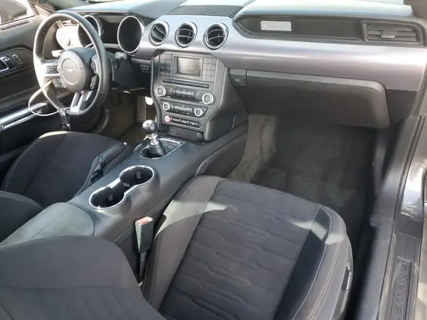 1FA6P8CF8H5323611 2017 FORD MUSTANG - Image 8