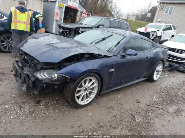 1FA6P8CF8J5112902 2018 FORD MUSTANG - Image 2