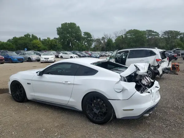 1FA6P8CF8J5129697 2018 FORD MUSTANG - Image 2