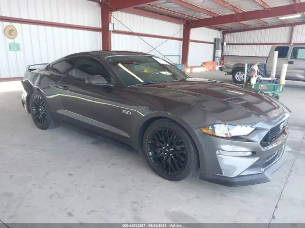 1FA6P8CF8J5154633 2018 FORD MUSTANG - Image 1