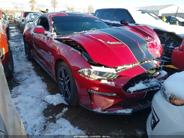 1FA6P8CF8J5183582 2018 FORD MUSTANG - Image 1
