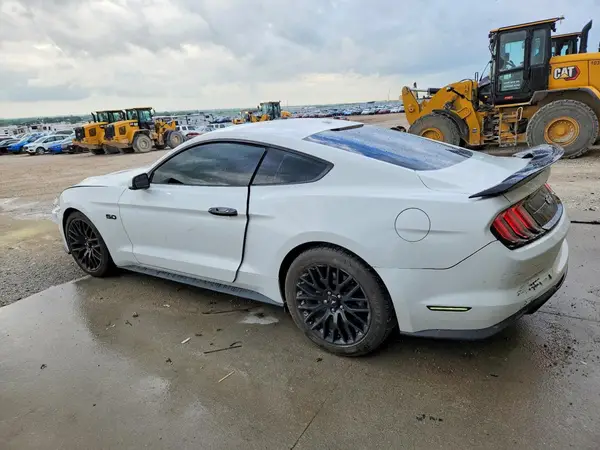 1FA6P8CF8K5122962 2019 FORD MUSTANG - Image 2