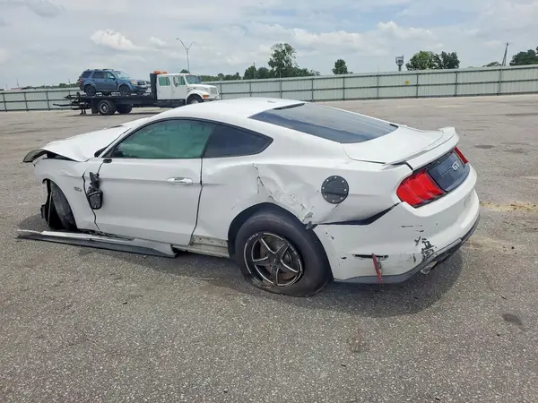 1FA6P8CF8K5133427 2019 FORD MUSTANG - Image 2