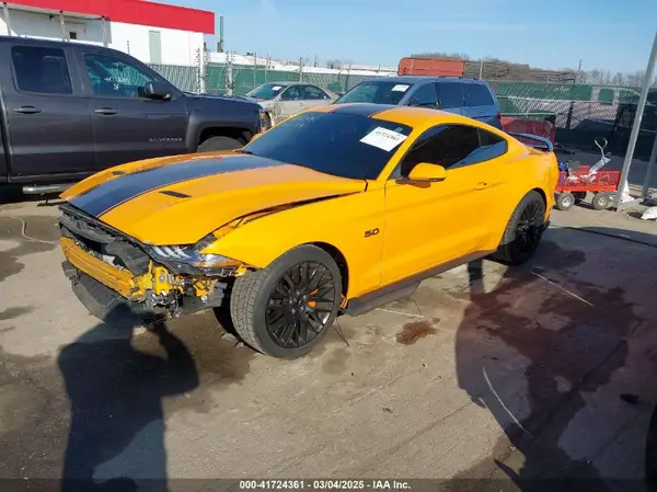 1FA6P8CF8K5158005 2019 FORD MUSTANG - Image 2